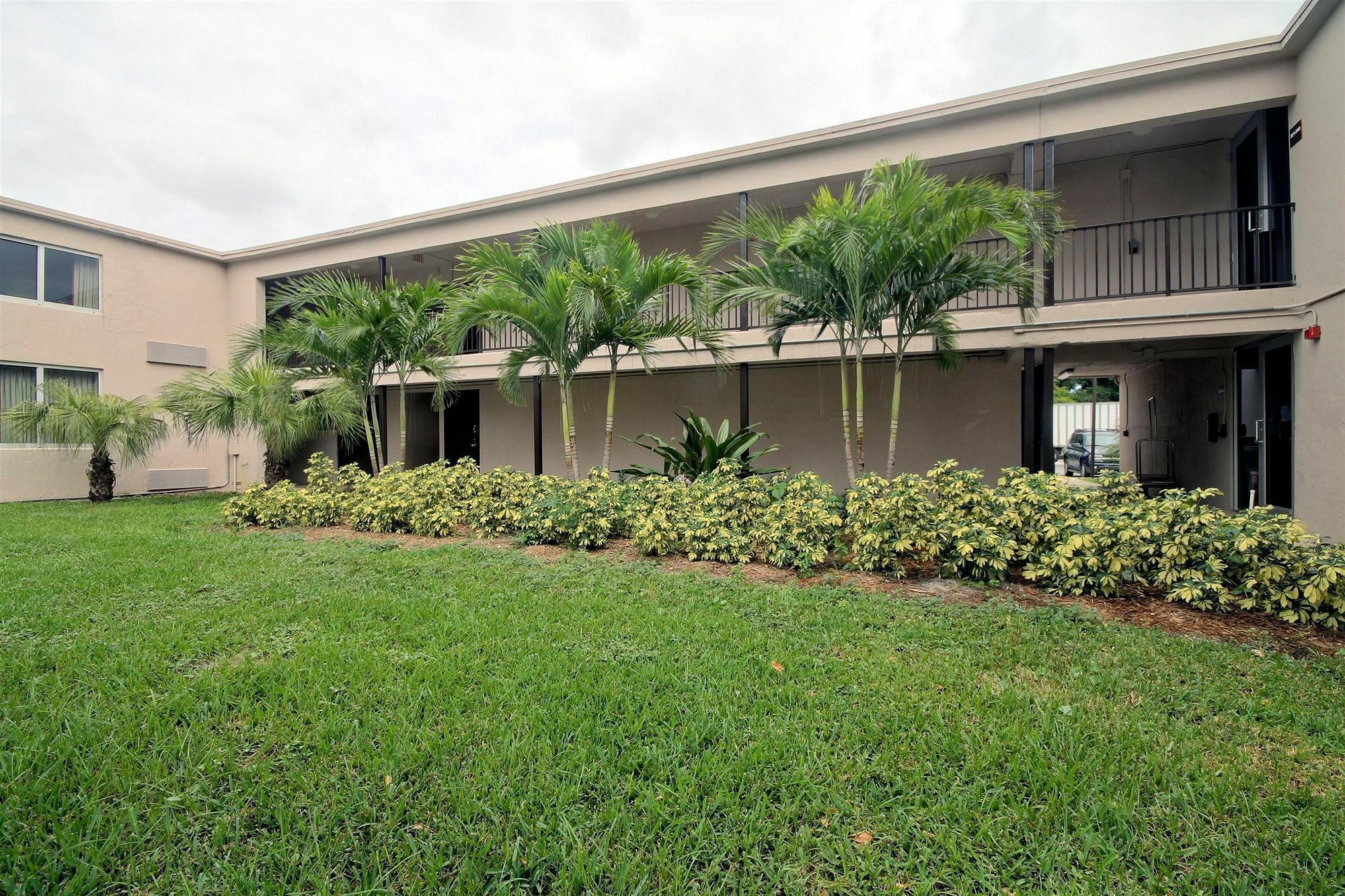 Motel 6-Miami, Fl Doral Ngoại thất bức ảnh