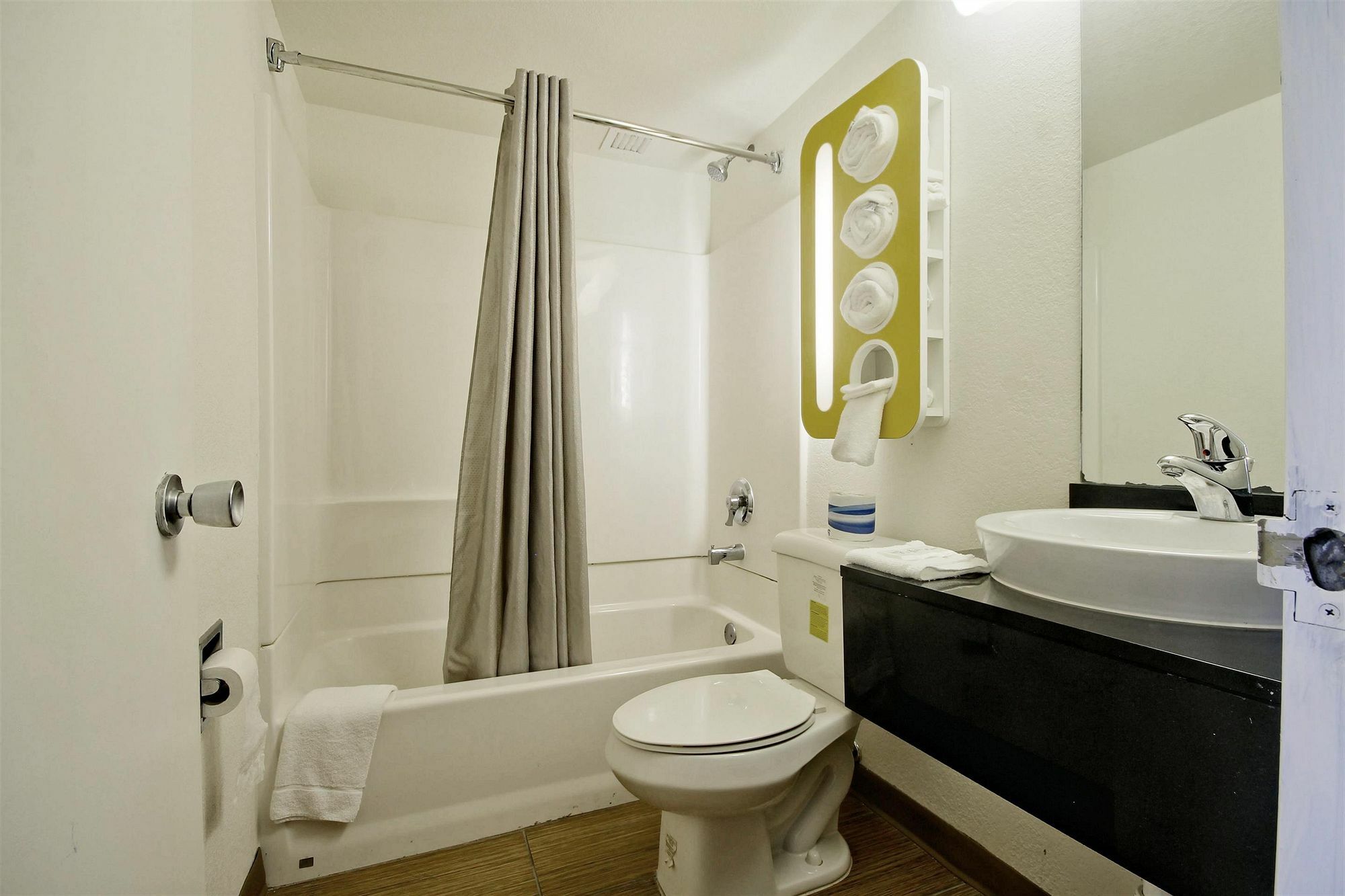 Motel 6-Miami, Fl Doral Ngoại thất bức ảnh